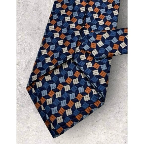 JOS. A. BANK Silk Tie USA Blue Orange Geometric W:3.8" EUC - Picture 4 of 5
